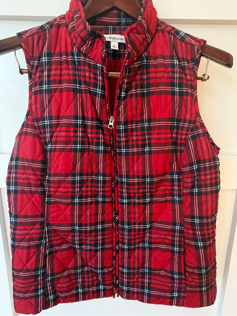 croft & barrow Red Plaid Quilted Vest with Navy Accents